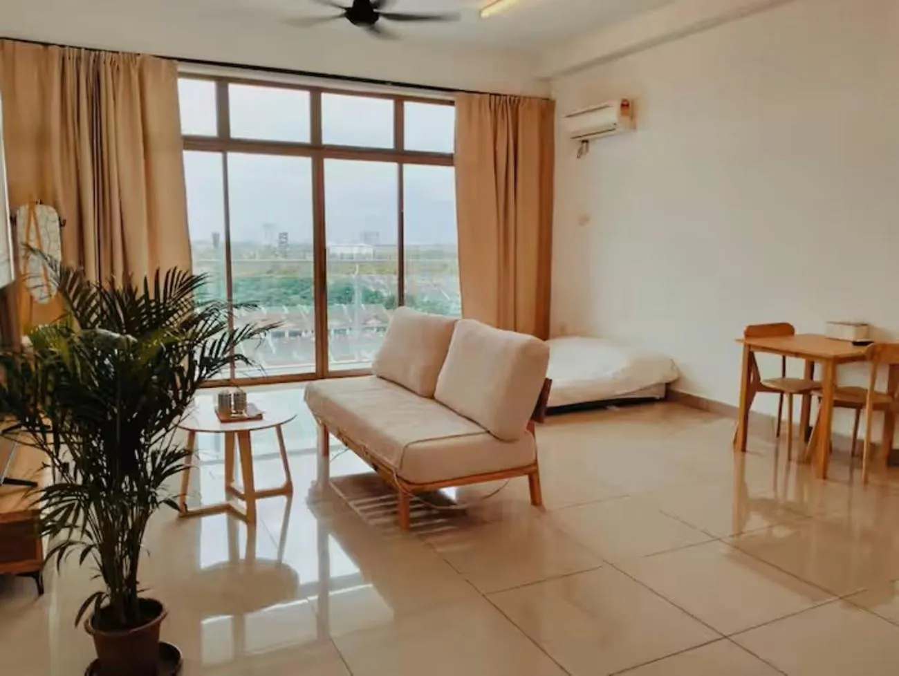 026 Palazio Apartment Muji House Mount Austin Wifi Netflix Johor Bahru Maleisië
